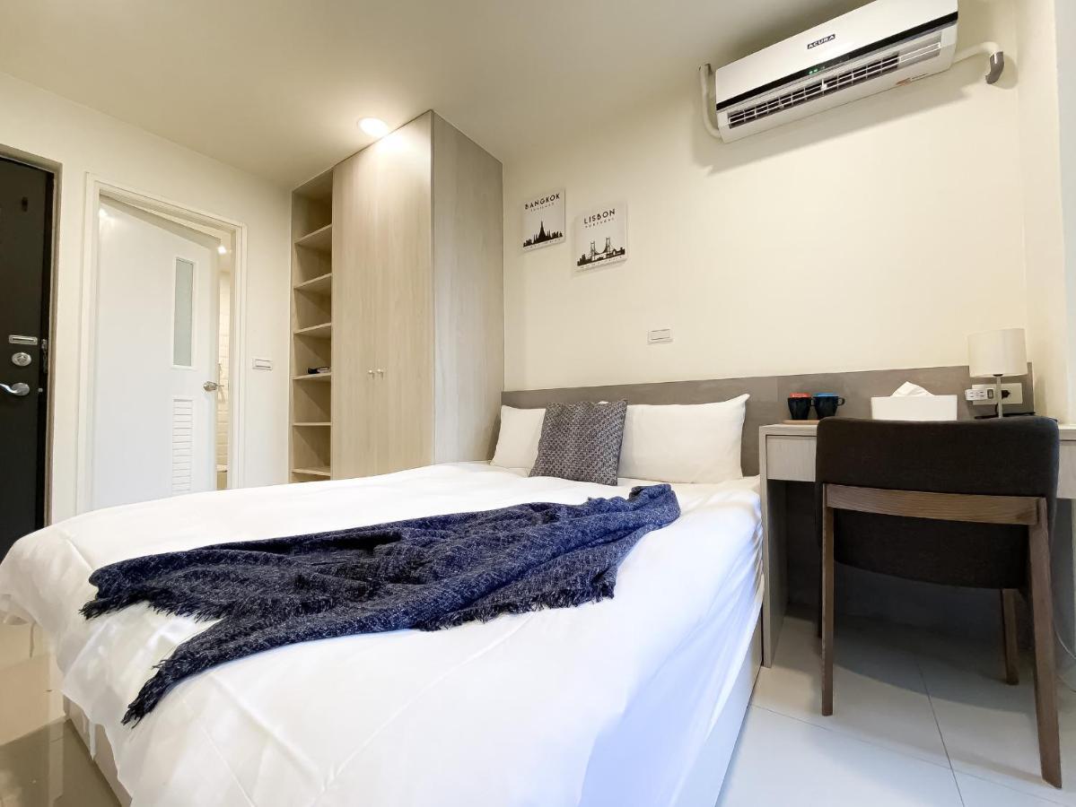 Sleeping Quilt Hotel Taichung Buitenkant foto
