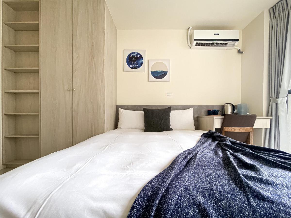 Sleeping Quilt Hotel Taichung Buitenkant foto