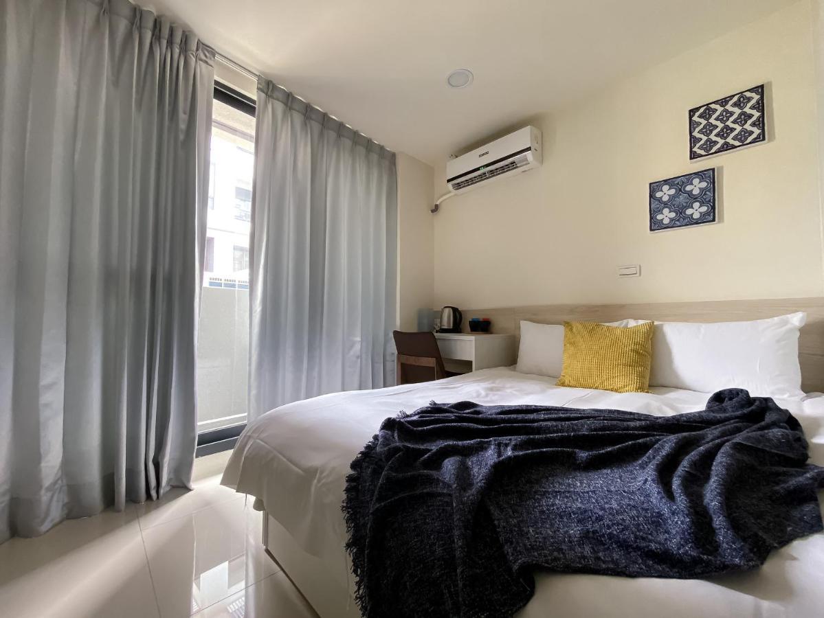 Sleeping Quilt Hotel Taichung Buitenkant foto